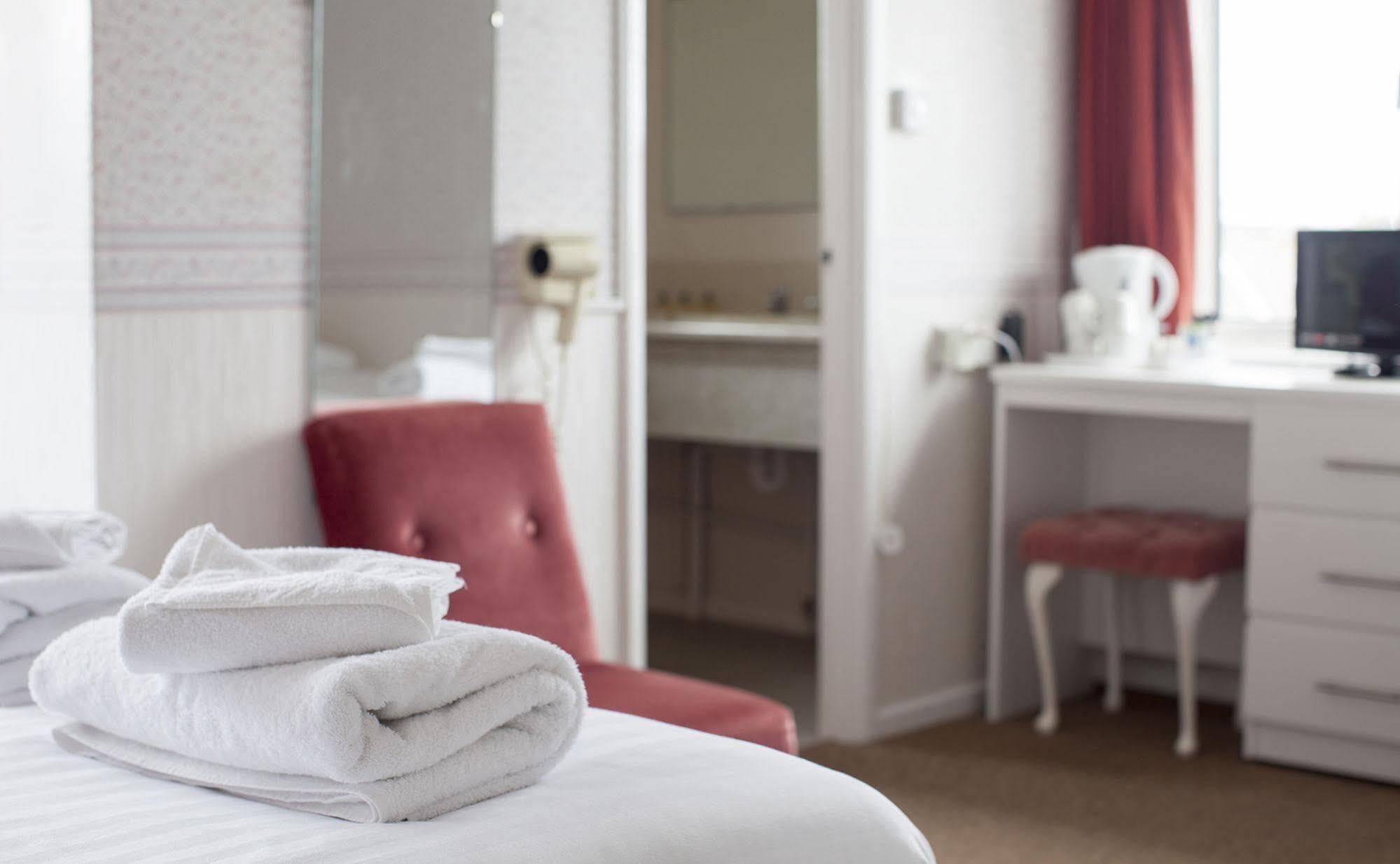 The Wight Bay Hotel - Isle Of Wight Sandown Ngoại thất bức ảnh